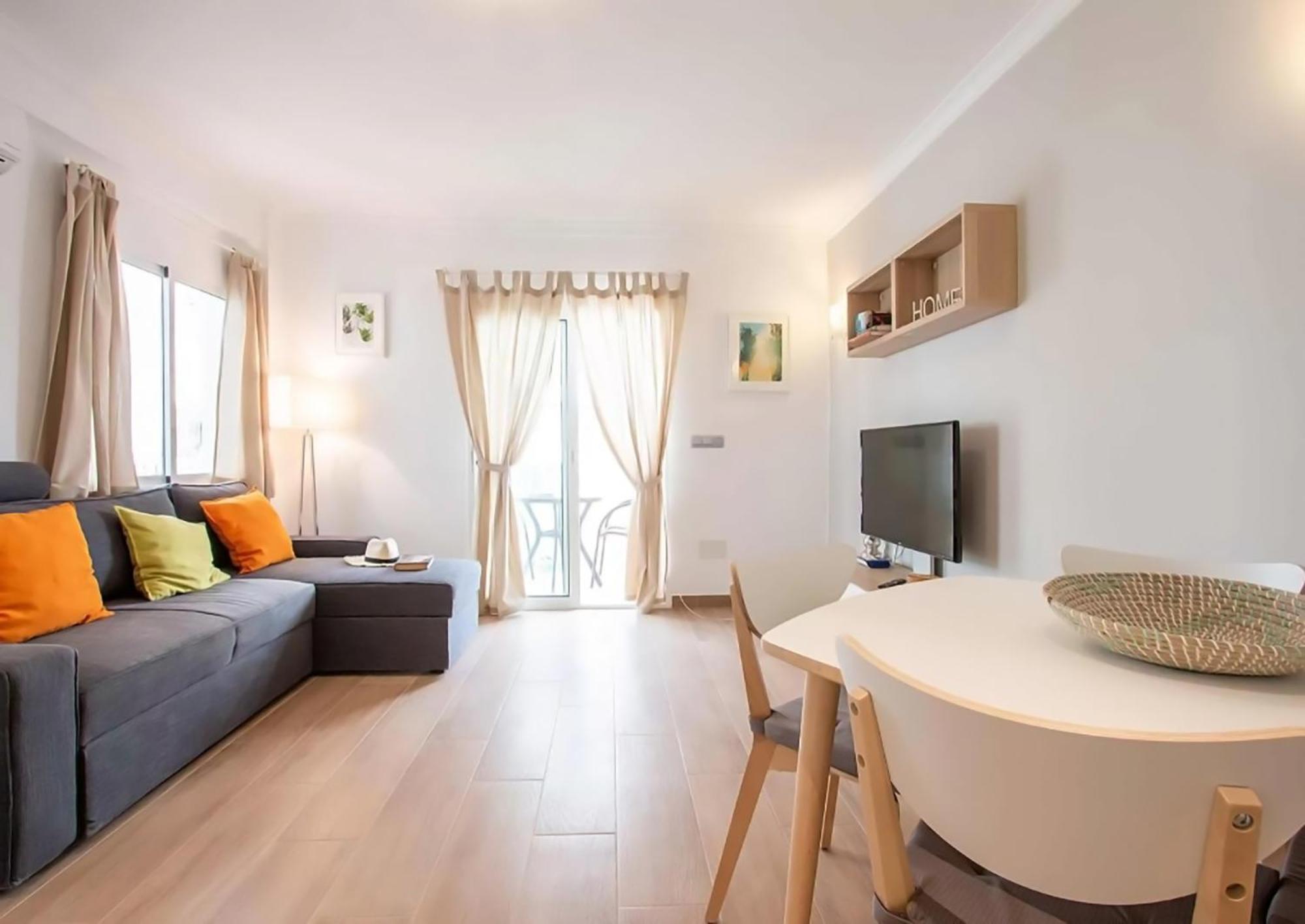Appartement Almeria *